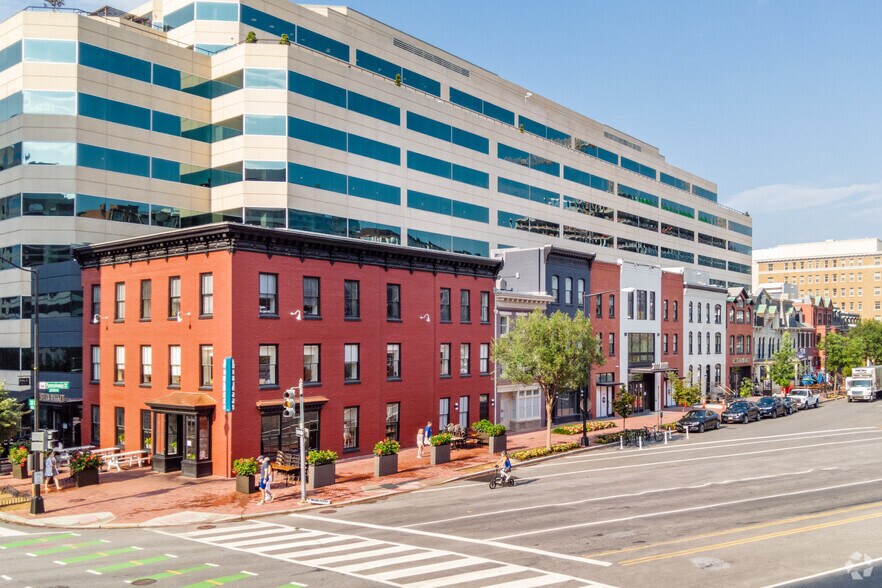 2000 Pennsylvania Ave NW, Washington, DC à louer - Photo de l’immeuble – Image 1 sur 38