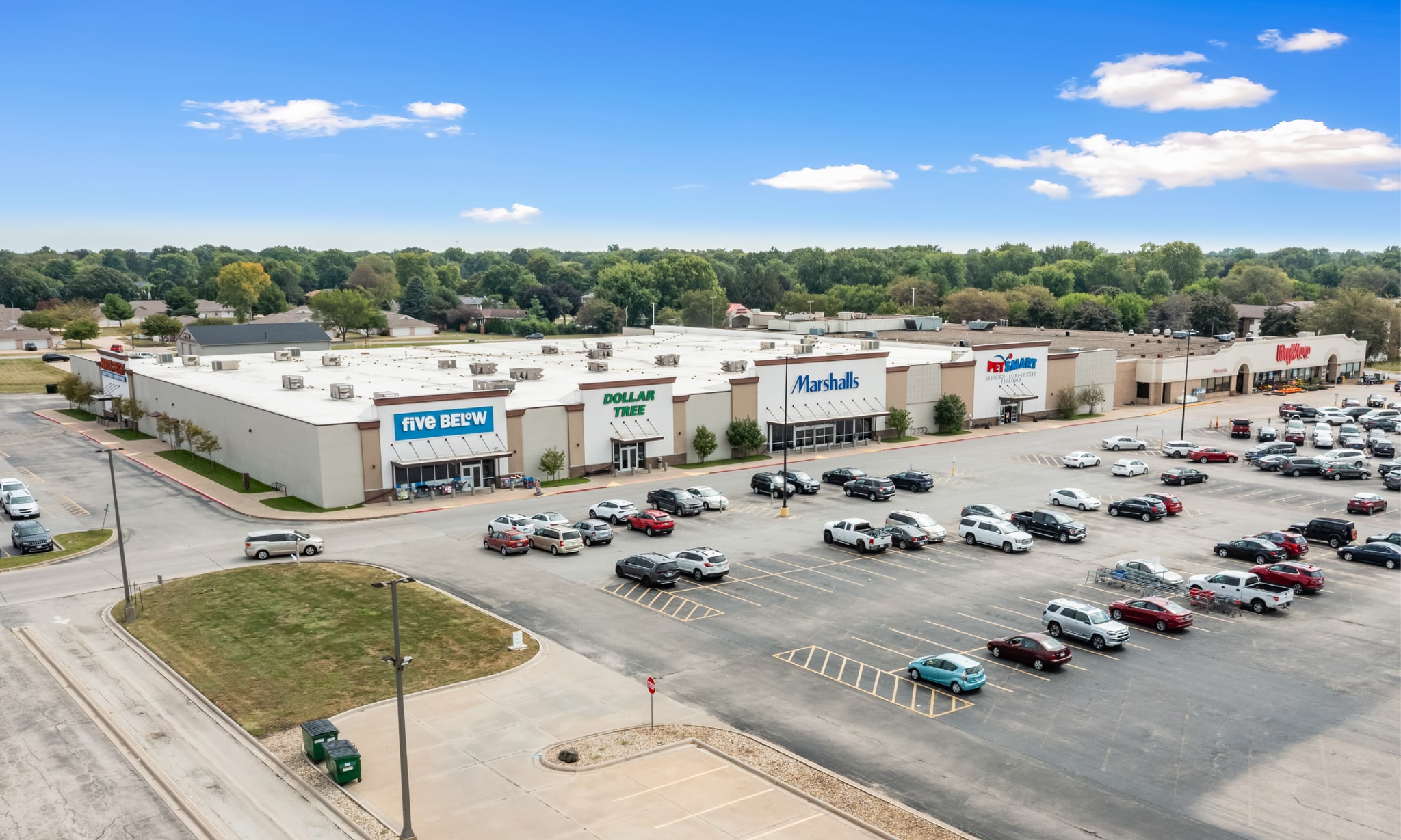 1995-2107 National Blvd., Galesburg, IL à vendre Photo principale– Image 1 sur 5