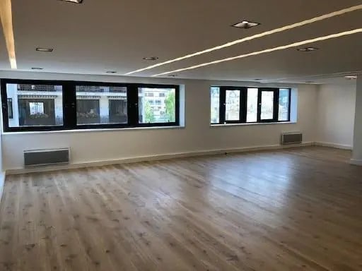 33 Rue Raffet, Paris à louer - Photo de l’immeuble – Image 1 sur 2