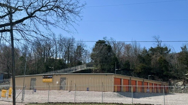 130 Illinois St, Hot Springs National Park, AR à vendre - Photo de l’immeuble – Image 3 sur 22