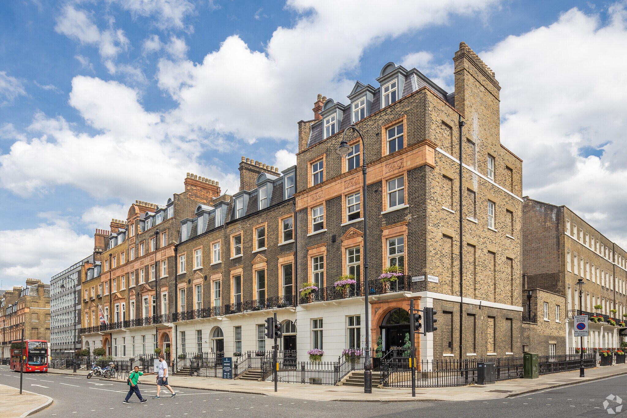 44 Russell Sq, Londres à louer Photo principale– Image 1 sur 4