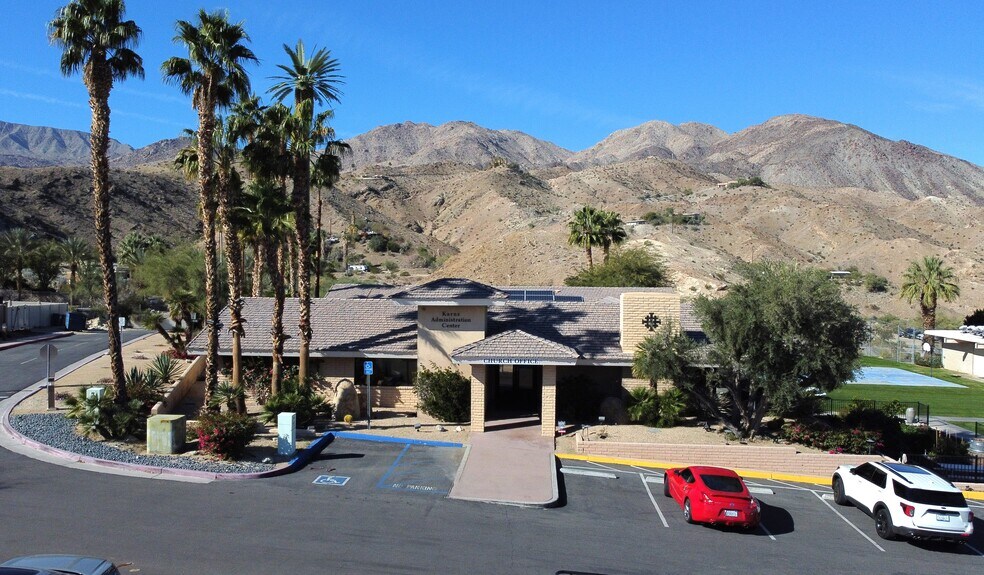 47535 Highway 74, Palm Desert, CA à louer - Photo de l’immeuble – Image 2 sur 14