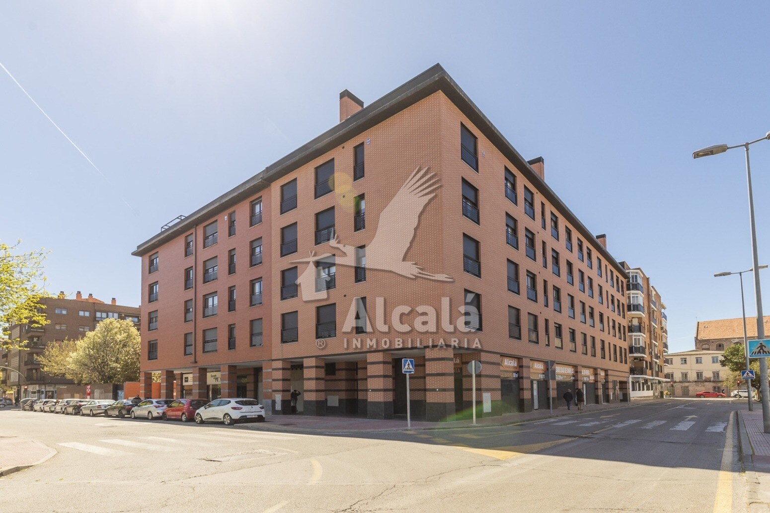 Immeuble residentiel dans Alcalá de Henares, Madrid à vendre Photo de l’immeuble– Image 1 sur 2