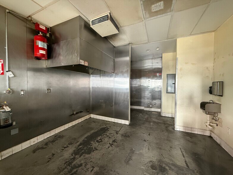 2501 W Sunset Blvd, Los Angeles, CA à louer - Photo de l’immeuble – Image 3 sur 15