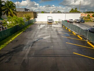 Plus de détails pour 2419 21st, Miami, FL - Terrain à louer