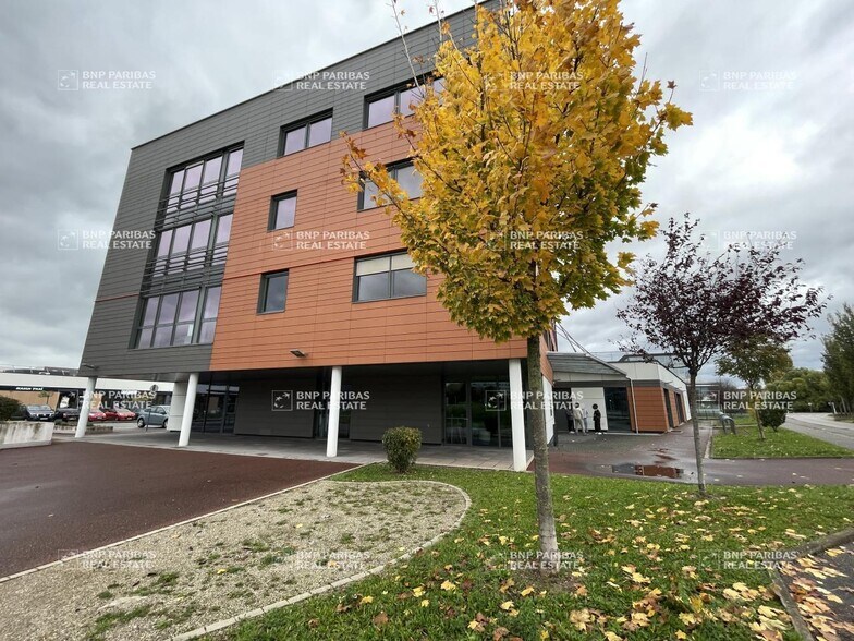 9-11 Rue Madeleine Rebérioux, Strasbourg à louer - Photo de l’immeuble – Image 3 sur 29