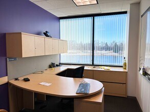 2801 Lakeside Dr, Bannockburn, IL à louer Photo intérieure– Image 2 sur 6