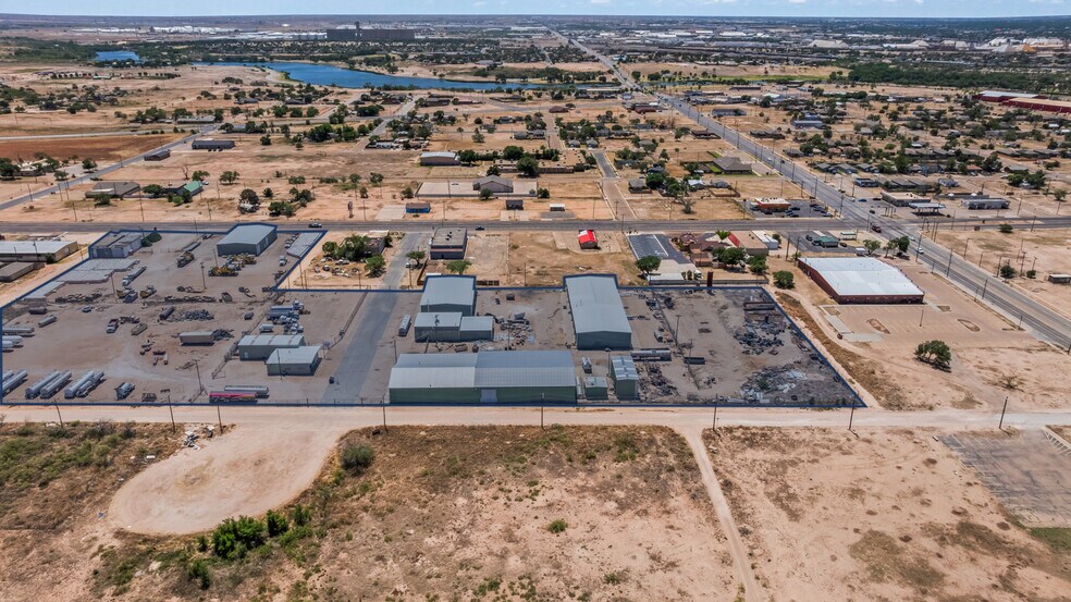 1002 Teak ave, Lubbock, TX à vendre - Photo de l’immeuble – Image 2 sur 12