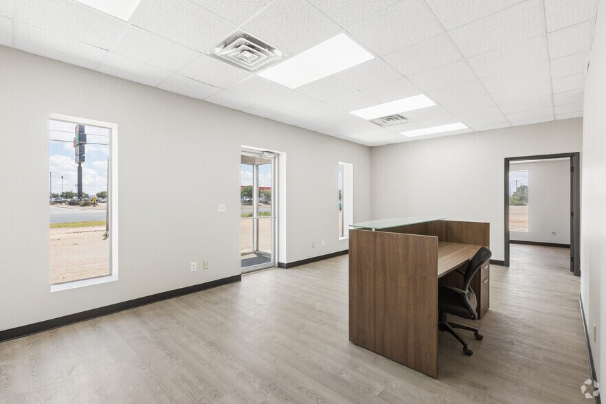 3315 E State Highway 158, Midland, TX à louer - Photo intérieure – Image 3 sur 18