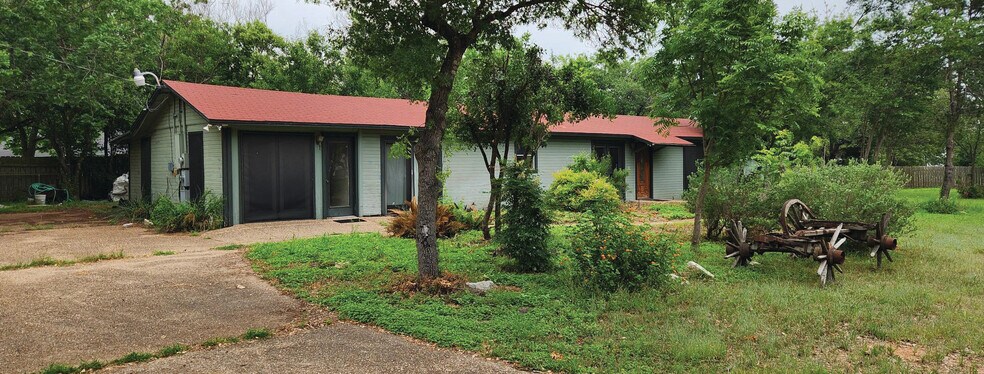 1601 Williams Dr, Georgetown, TX à vendre - Photo de l’immeuble – Image 1 sur 9