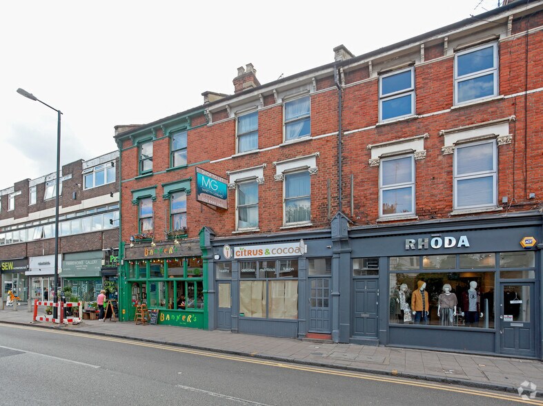 23 Park Rd, Londres à louer - Photo de l’immeuble – Image 2 sur 3