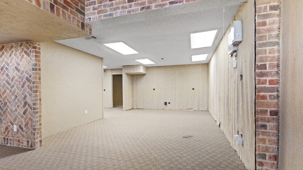 2609 W Main St, Baytown, TX à vendre - Photo de l’immeuble – Image 3 sur 17