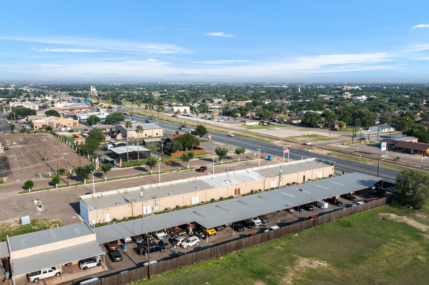 302 E Business 83, San Juan, TX à louer - Photo de l’immeuble – Image 1 sur 10