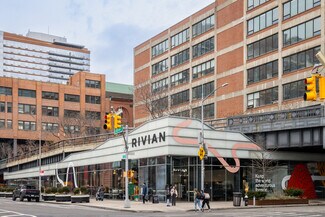 Plus de détails pour 60 Tenth Ave, New York, NY - Local commercial à vendre