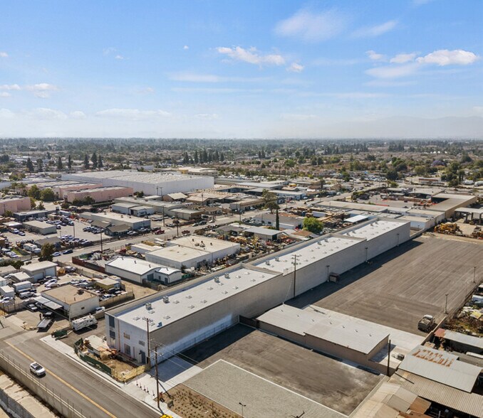 5061 W State St, Montclair, CA à vendre - Photo de l’immeuble – Image 3 sur 16