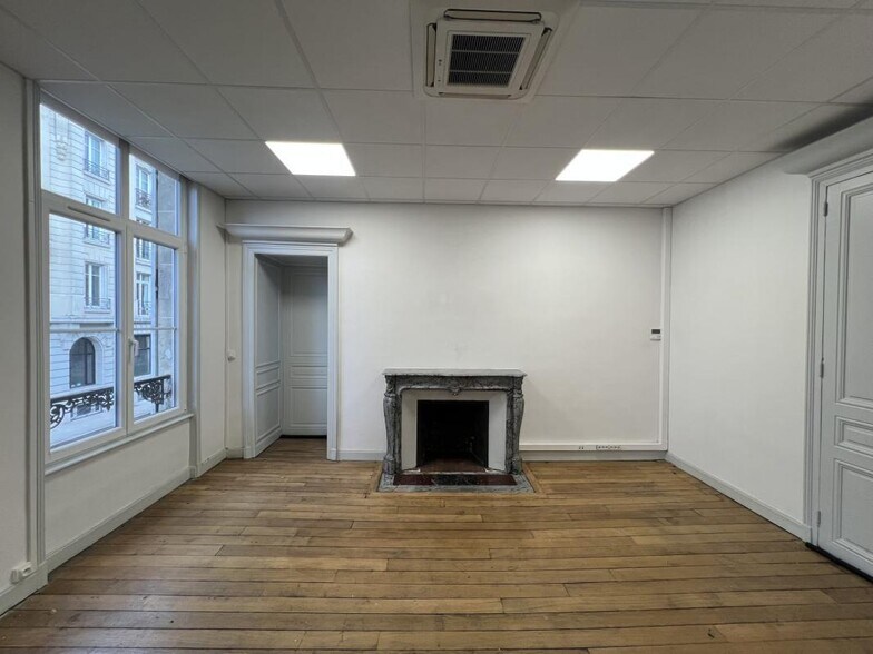 Bureau dans Reims à louer - Photo intérieure – Image 3 sur 5