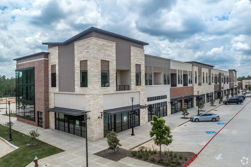 900 New Day Ave, Montgomery, TX à louer - Photo de l’immeuble – Image 3 sur 40