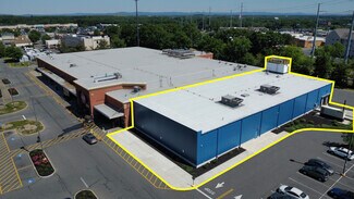 Plus de détails pour 650 Memorial Dr, Chicopee, MA - Local commercial à louer