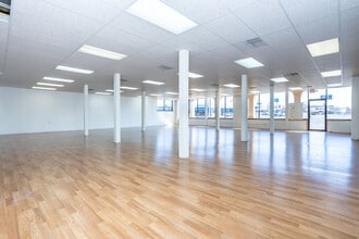 88-96 Northport Dr, Alton, IL à louer Photo intérieure– Image 1 sur 7