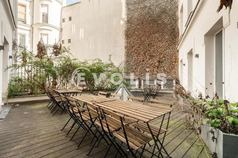 Bureau dans Paris à louer - Photo de l’immeuble – Image 3 sur 9