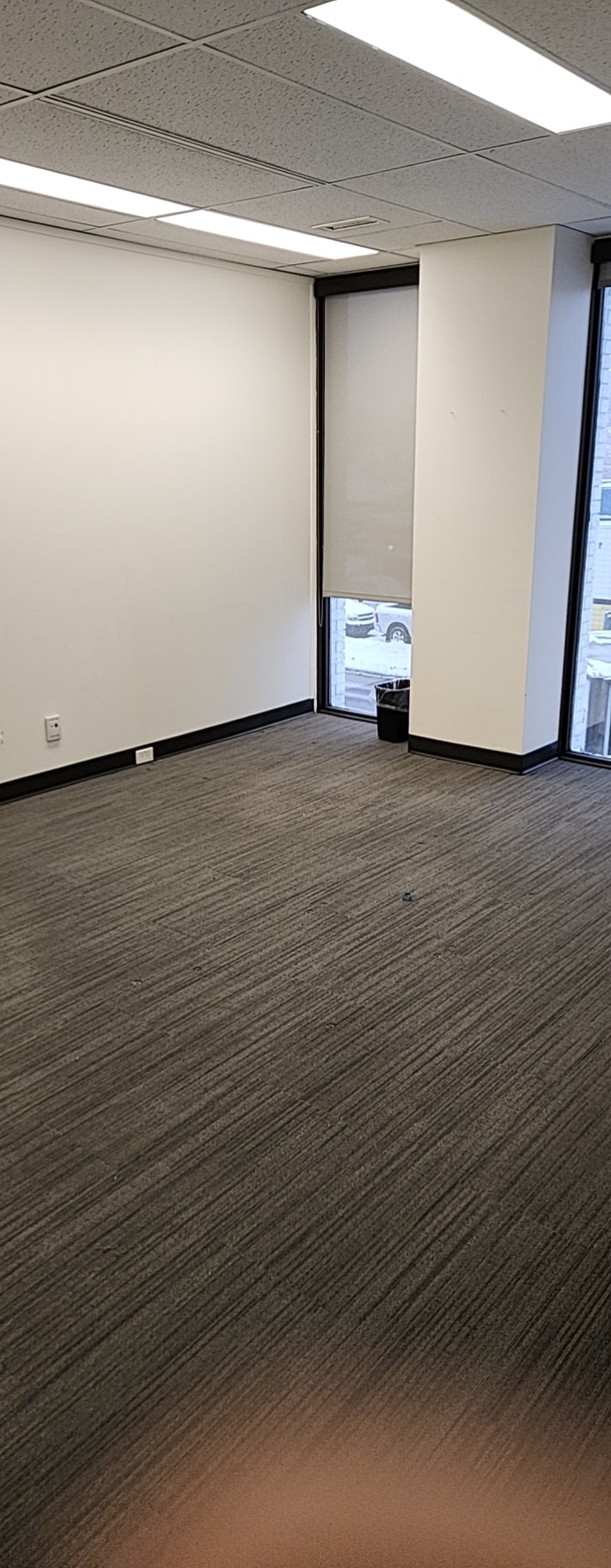 301 14th St NW, Calgary, AB à louer Photo intérieure– Image 1 sur 3