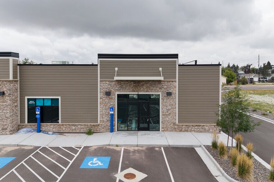 3435 College Dr, Cheyenne, WY à louer - Photo de l’immeuble – Image 2 sur 21