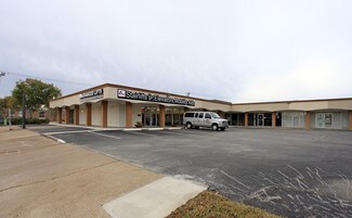 Plus de détails pour 18018-18030 Nassau Bay Dr, Houston, TX - Local commercial à louer