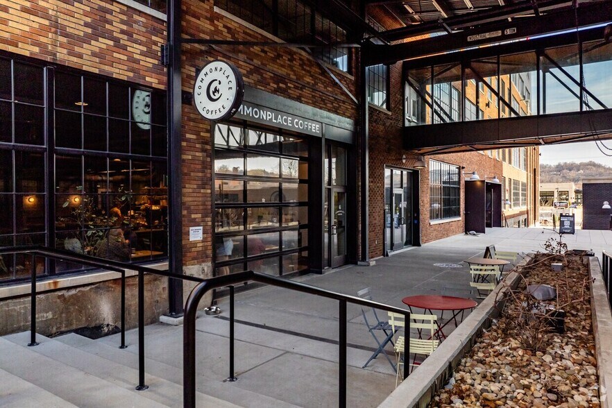400 N Lexington St, Pittsburgh, PA à louer - Photo de l’immeuble – Image 3 sur 36