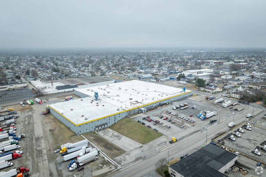 60 Delta Dr, Pawtucket, RI à louer - Aérien – Image 2 sur 10
