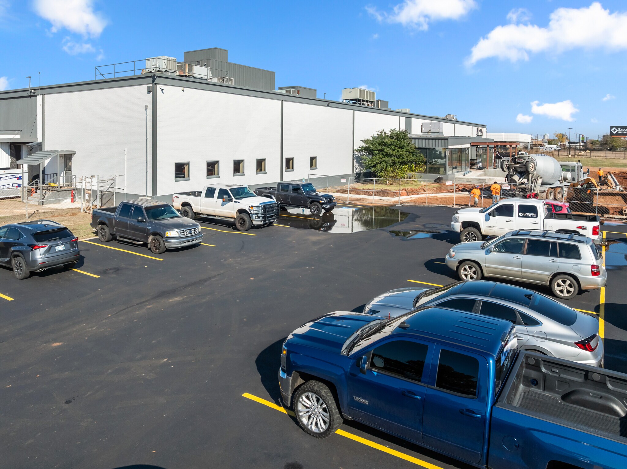 13131 Broadway Ext, Oklahoma City, OK à vendre Photo de l’immeuble– Image 1 sur 3