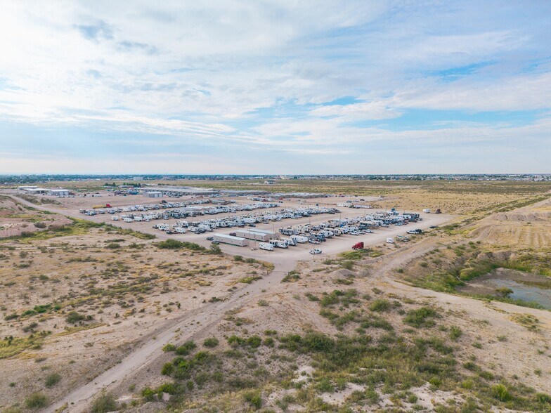 1211 W Rose St, Carlsbad, NM à vendre - Photo de l’immeuble – Image 2 sur 4