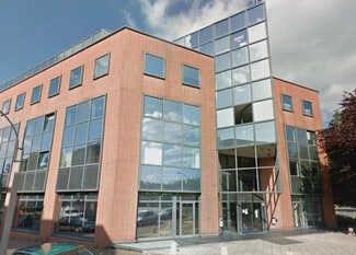 Plus de détails pour 28 Rue De L'Aven, Cergy - Bureau à louer