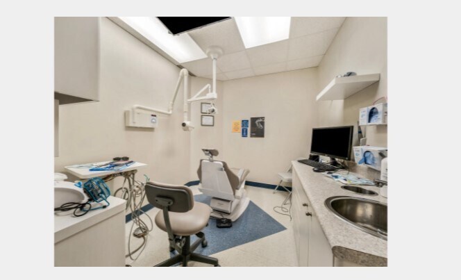 1111 Mayor Magrath Dr S, Lethbridge, AB à louer - Photo intérieure – Image 3 sur 3