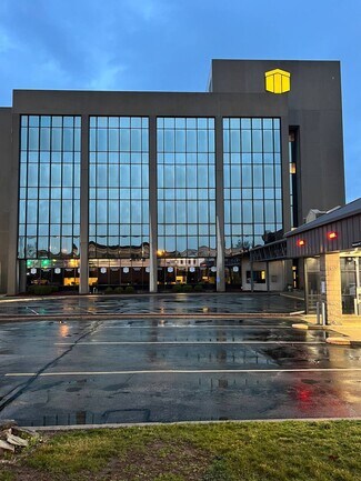 Plus de détails pour 800 Main St, Anderson, IN - Bureau à louer