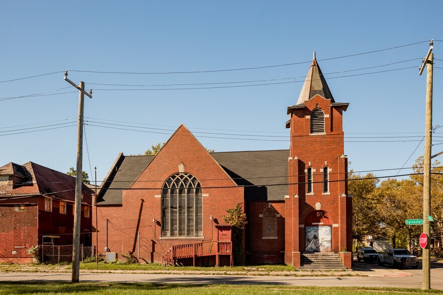 4103 Cadillac Blvd, Detroit, MI à vendre - Photo de l’immeuble – Image 3 sur 13