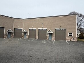 2 Walnut Hill Park, Woburn, MA à louer Photo intérieure– Image 2 sur 10