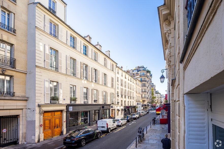 25 Rue Du Cherche-Midi, Paris à louer - Photo de l’immeuble – Image 2 sur 3