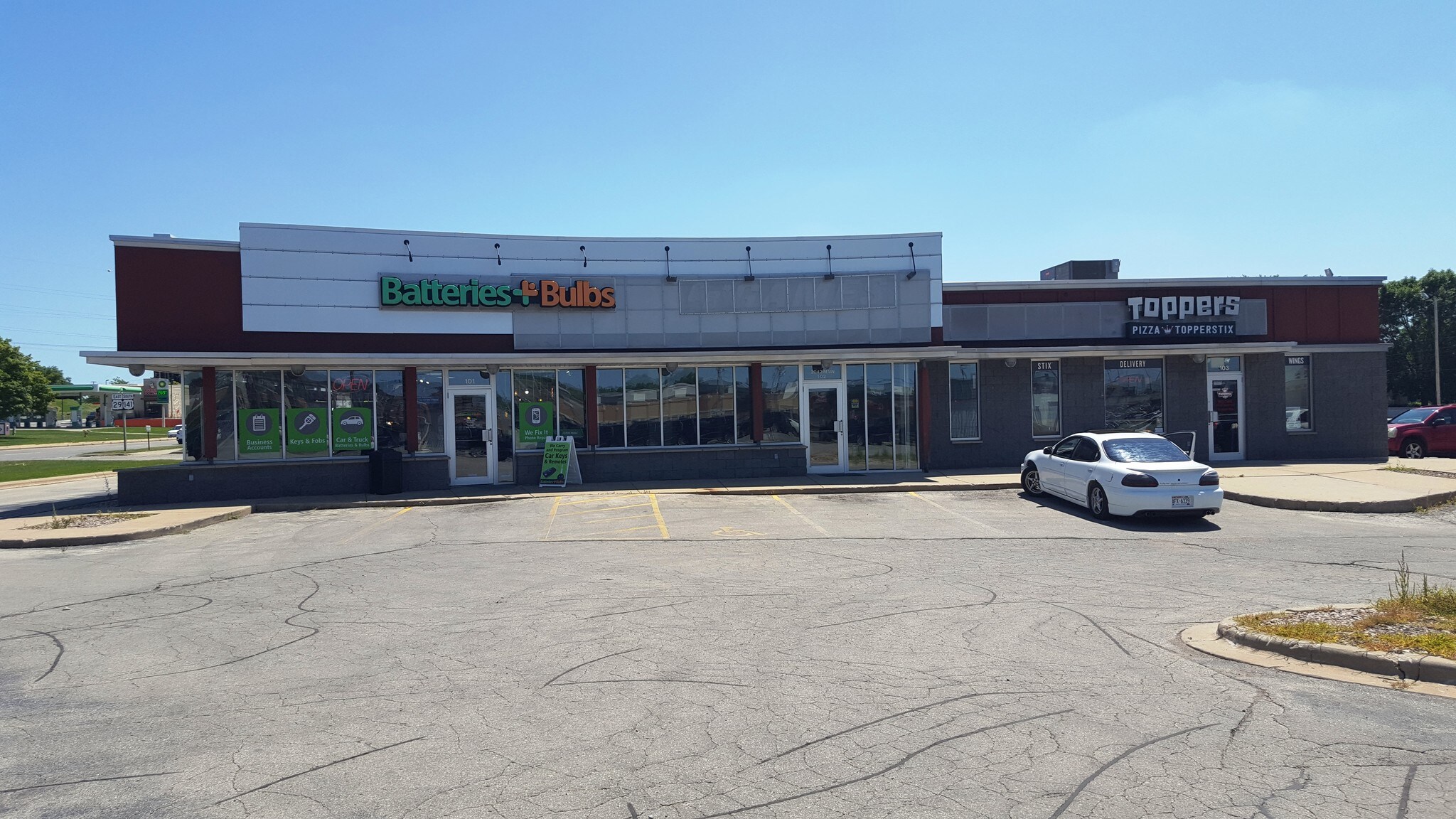 2022-2042 E Mason St, Green Bay, WI à louer Photo principale– Image 1 sur 6