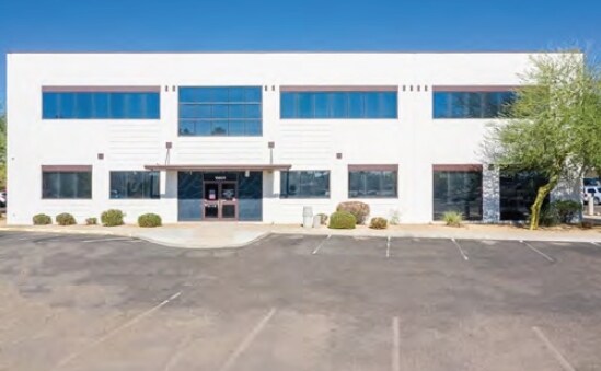 15601 N 28th Ave, Phoenix, AZ à louer - Photo de l’immeuble – Image 3 sur 21