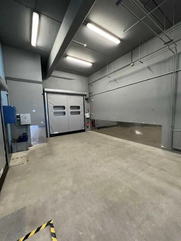 Local d'activités dans Ivry-sur-Seine à vendre Photo intérieure– Image 1 sur 5