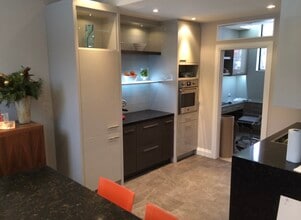 326 Sheppard Ave E, Toronto, ON à louer Photo intérieure– Image 2 sur 4