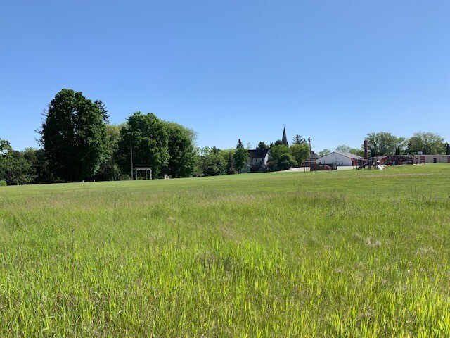 View Photo