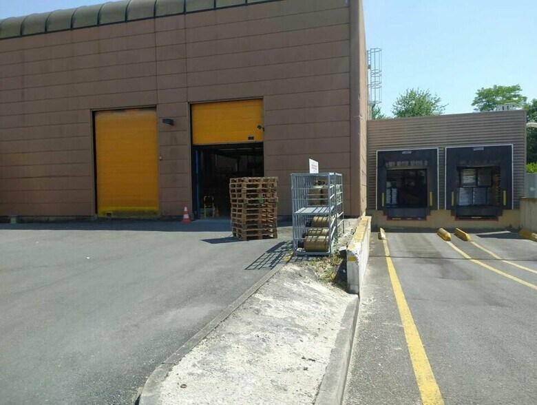 16 Rue Des Campanules, Lognes à louer - Photo de l’immeuble – Image 3 sur 6