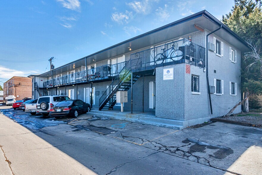 1474 Xenia St, Denver, CO à vendre - Photo principale – Image 1 sur 25