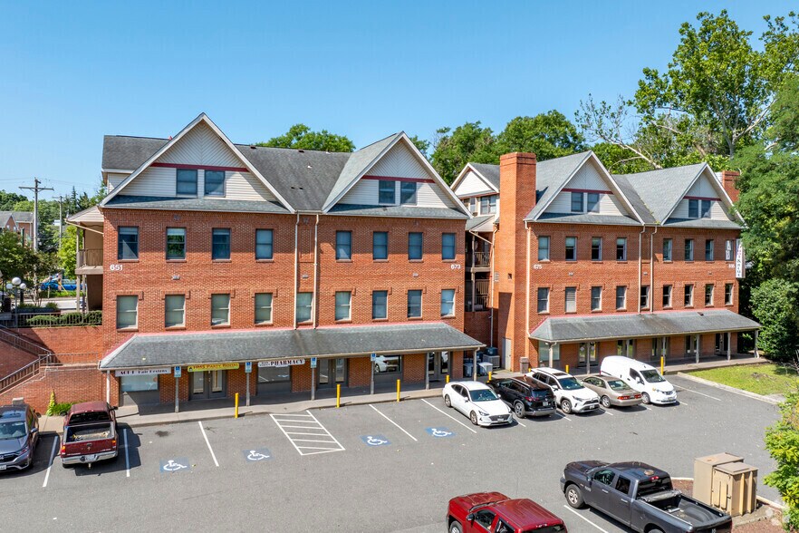 525-545 Main St, Laurel, MD à louer - Photo de l’immeuble – Image 2 sur 16