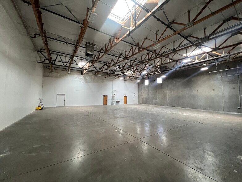 4845 W McDowell Rd, Phoenix, AZ à louer - Photo de l’immeuble – Image 2 sur 14