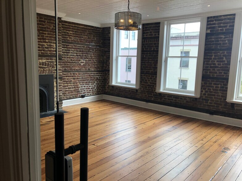 251 1/2 King St, Charleston, SC à louer - Photo de l’immeuble – Image 3 sur 19