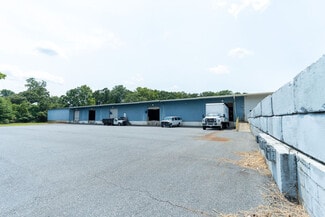 Plus de détails pour 89 Green St, Warner Robins, GA - Industriel/Logistique à vendre