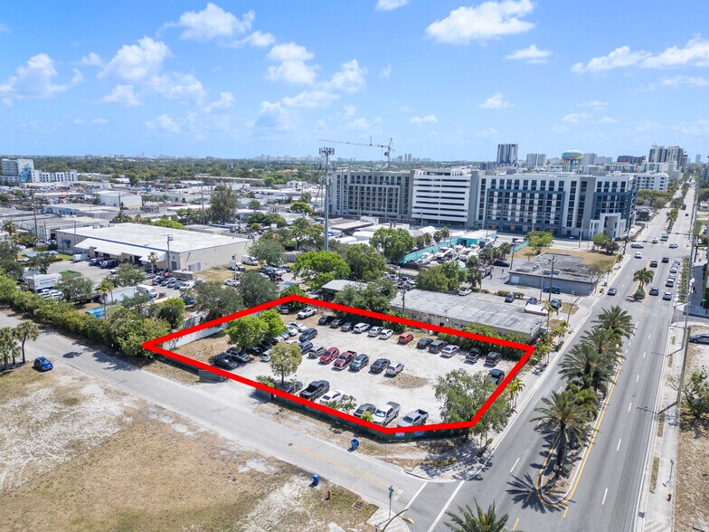 606 NW 8th Ave, Fort Lauderdale, FL à vendre - Photo de l’immeuble – Image 2 sur 19