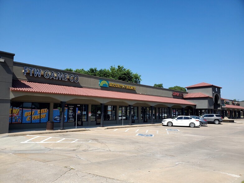 1219 W Will Rogers Blvd, Claremore, OK à louer - Photo de l’immeuble – Image 3 sur 7